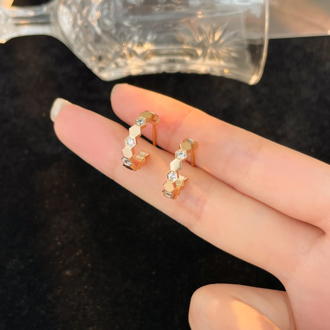 [⭐Clover Jewelry]BEE LOVE DIAMOND HOOP EARRINGS