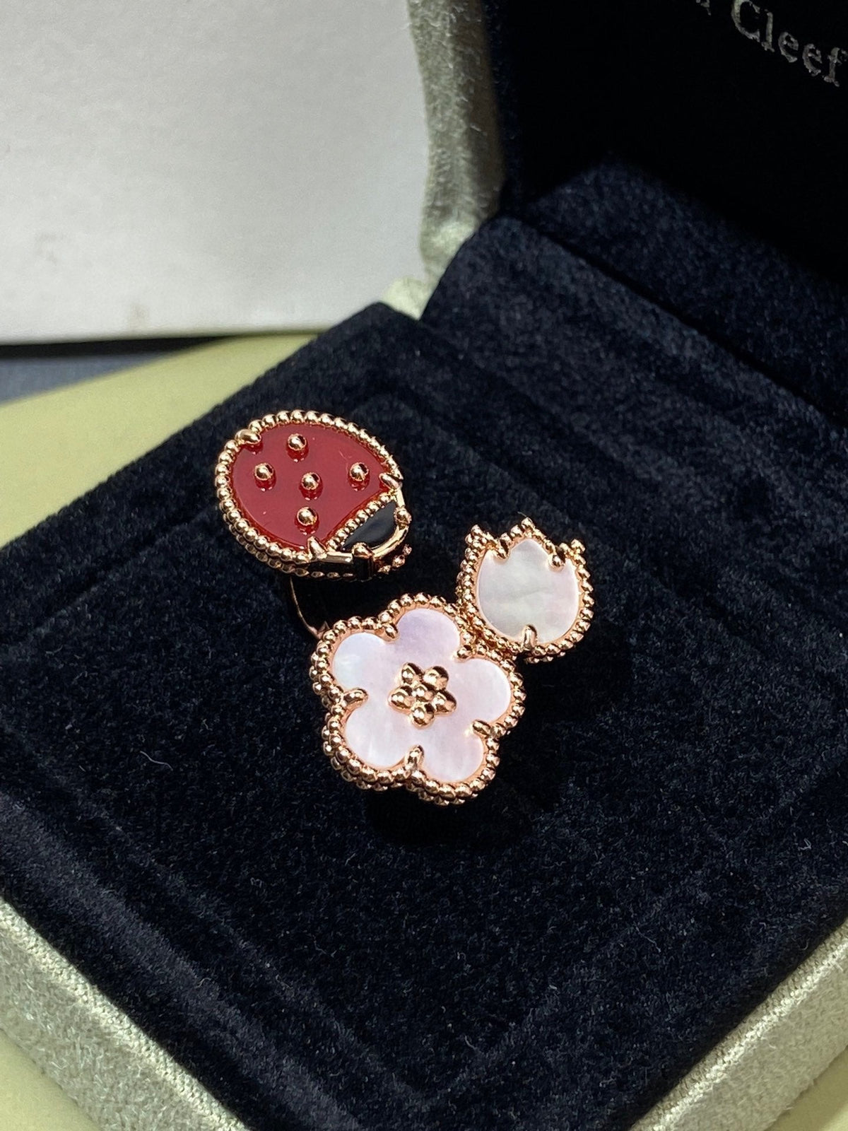 [⭐Clover Jewelry]LUCKY 3 MOTIF ROSE GOLD RING