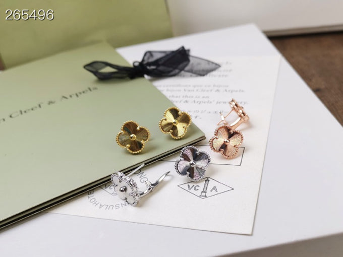 [⭐Clover Jewelry]CLOVER MEDIUM STUD EARRINGS