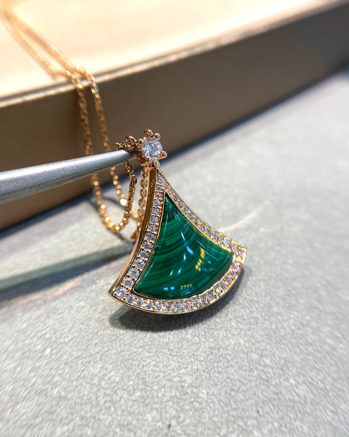 [⭐Clover Jewelry]DREAM MALACHITE DIAMOND PAVED PINK GOLD NECKLACE