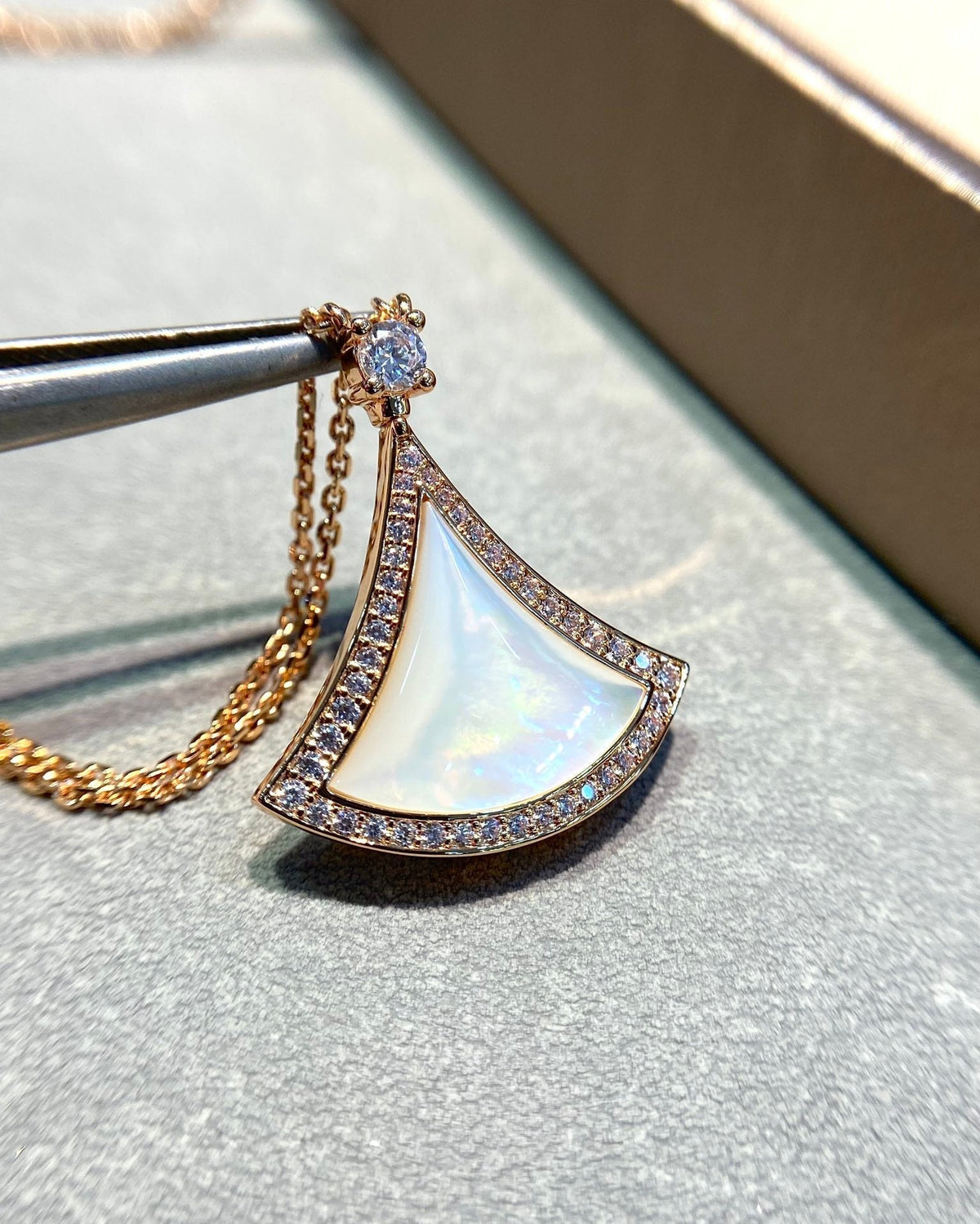 [⭐Clover Jewelry]DREAM MOP DIAMOND PAVED PINK GOLD NECKLACE