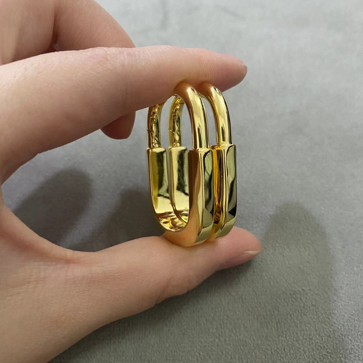 [Clover Jewelry]LOCK MEDIUM EARRINGS