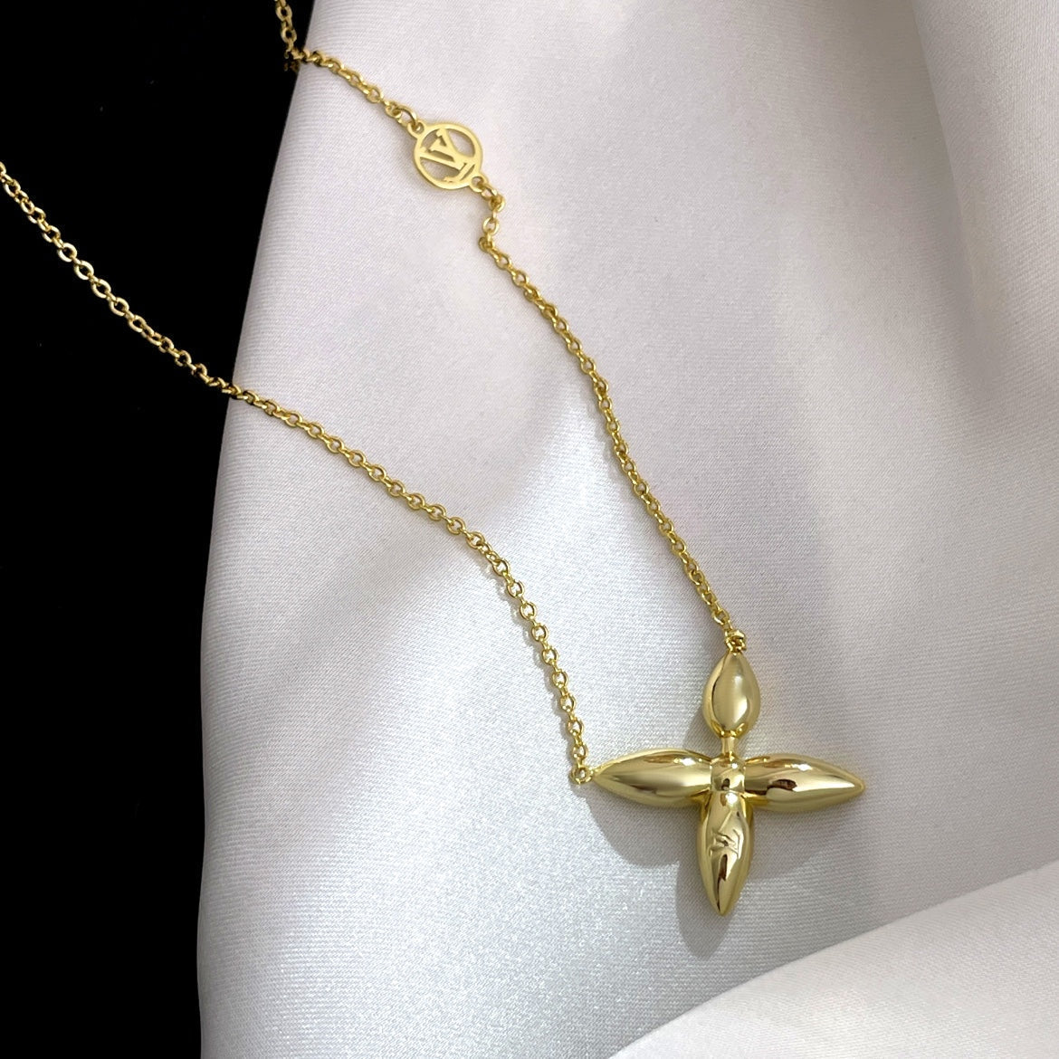 [⭐Clover Jewelry]LOUISETTE GOLD NECKLACE