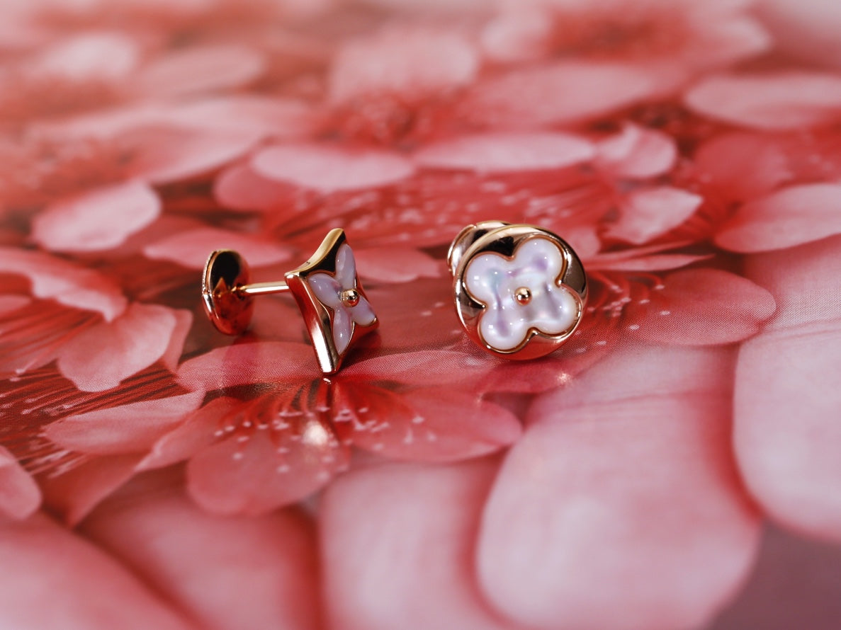 [⭐Clover Jewelry]STAR AND SUN PINK GOLD MOP STUD EARRINGS