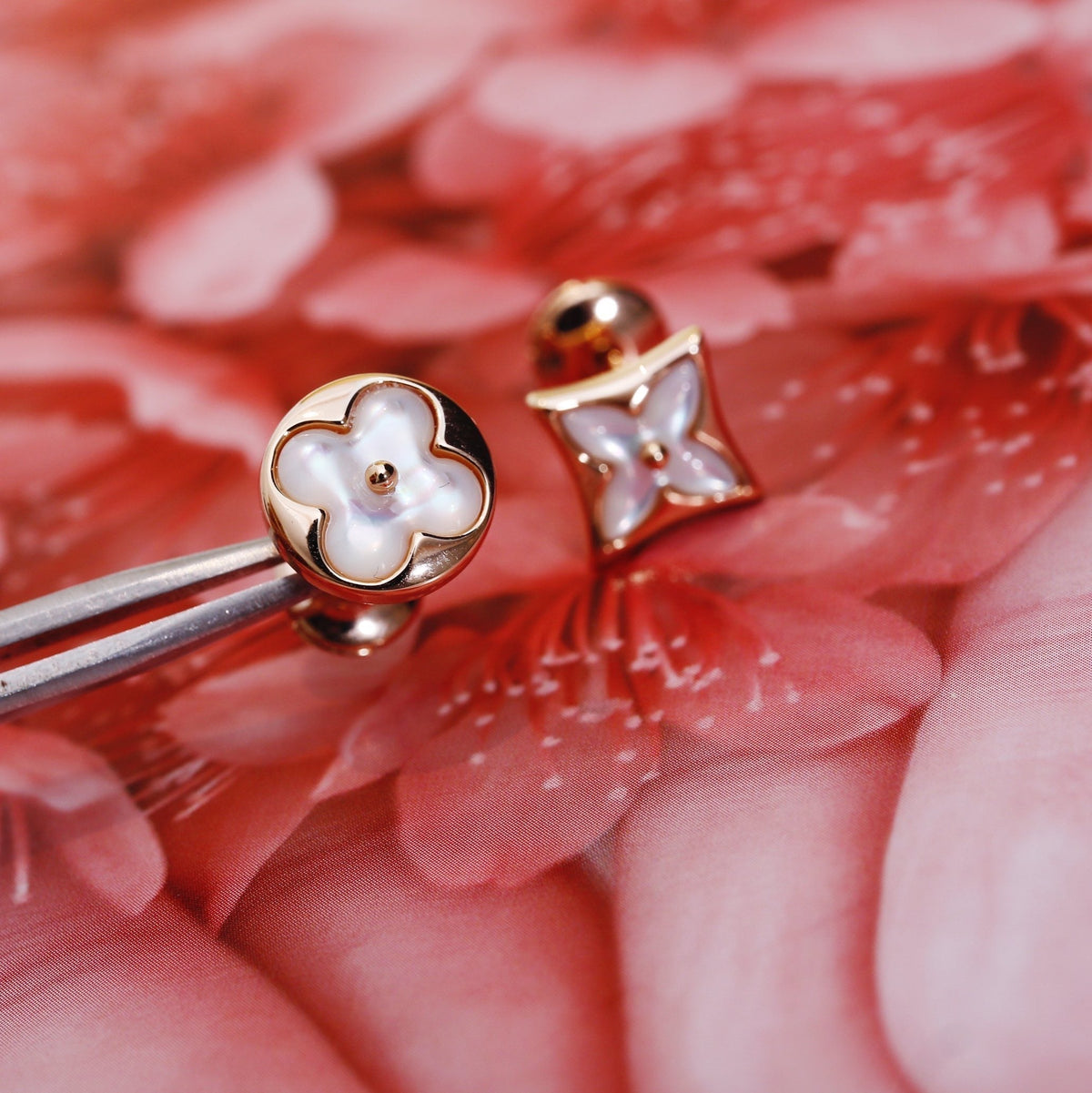 [⭐Clover Jewelry]STAR AND SUN PINK GOLD MOP STUD EARRINGS