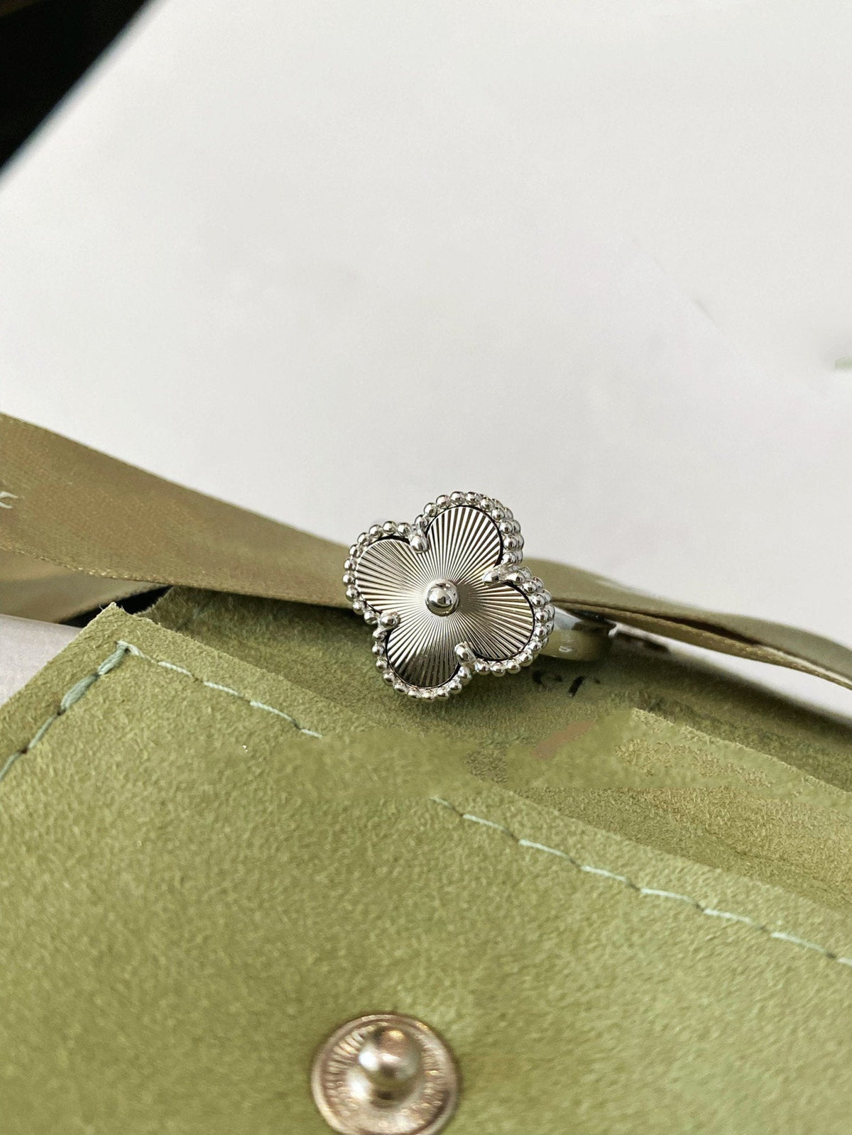 [⭐Clover Jewelry]CLOVER SILVER RING