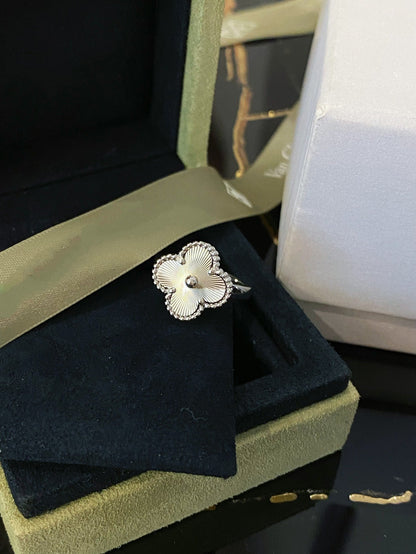 [⭐Clover Jewelry]CLOVER SILVER RING