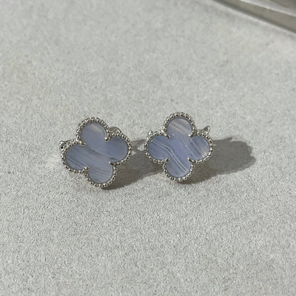 [⭐Clover Jewelry]CLOVER CHALCEDONY SILVER STUD EARRINGS