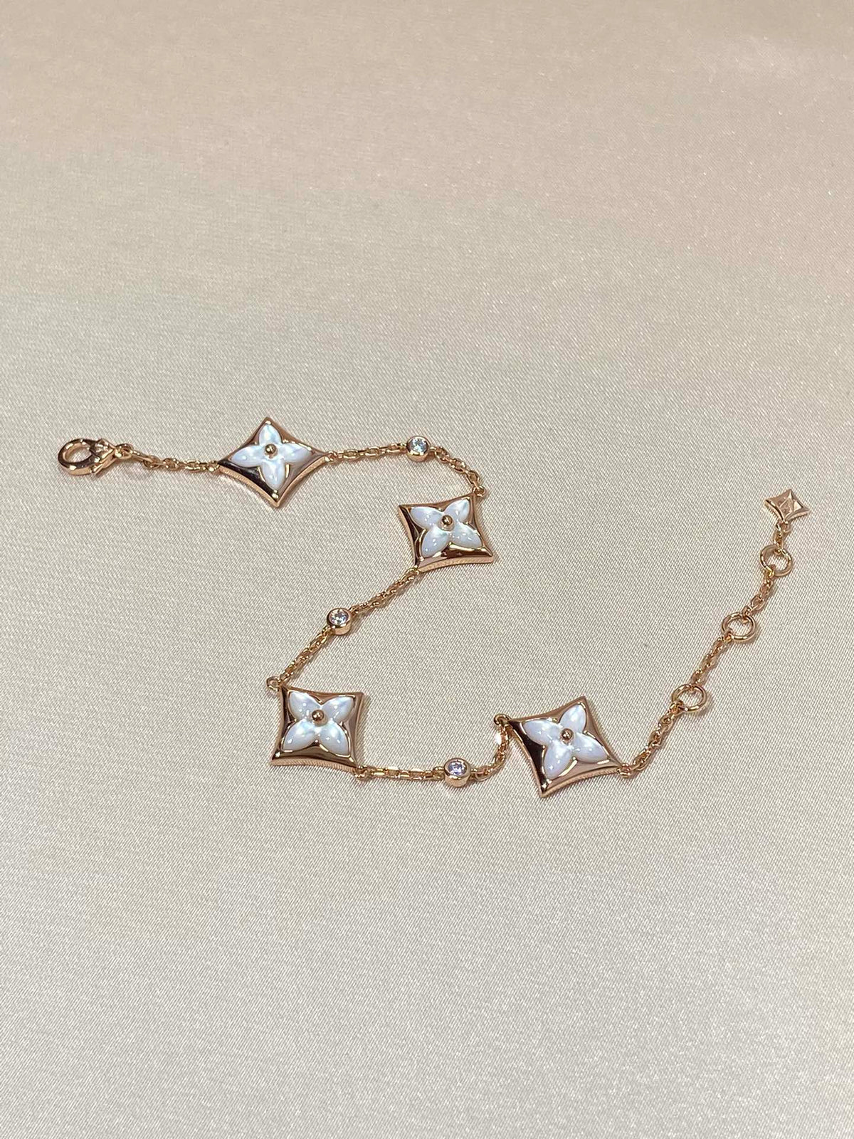 [⭐Clover Jewelry]STAR 4 MOTIF MOP DIAMOND PINK GOLD BRACELET