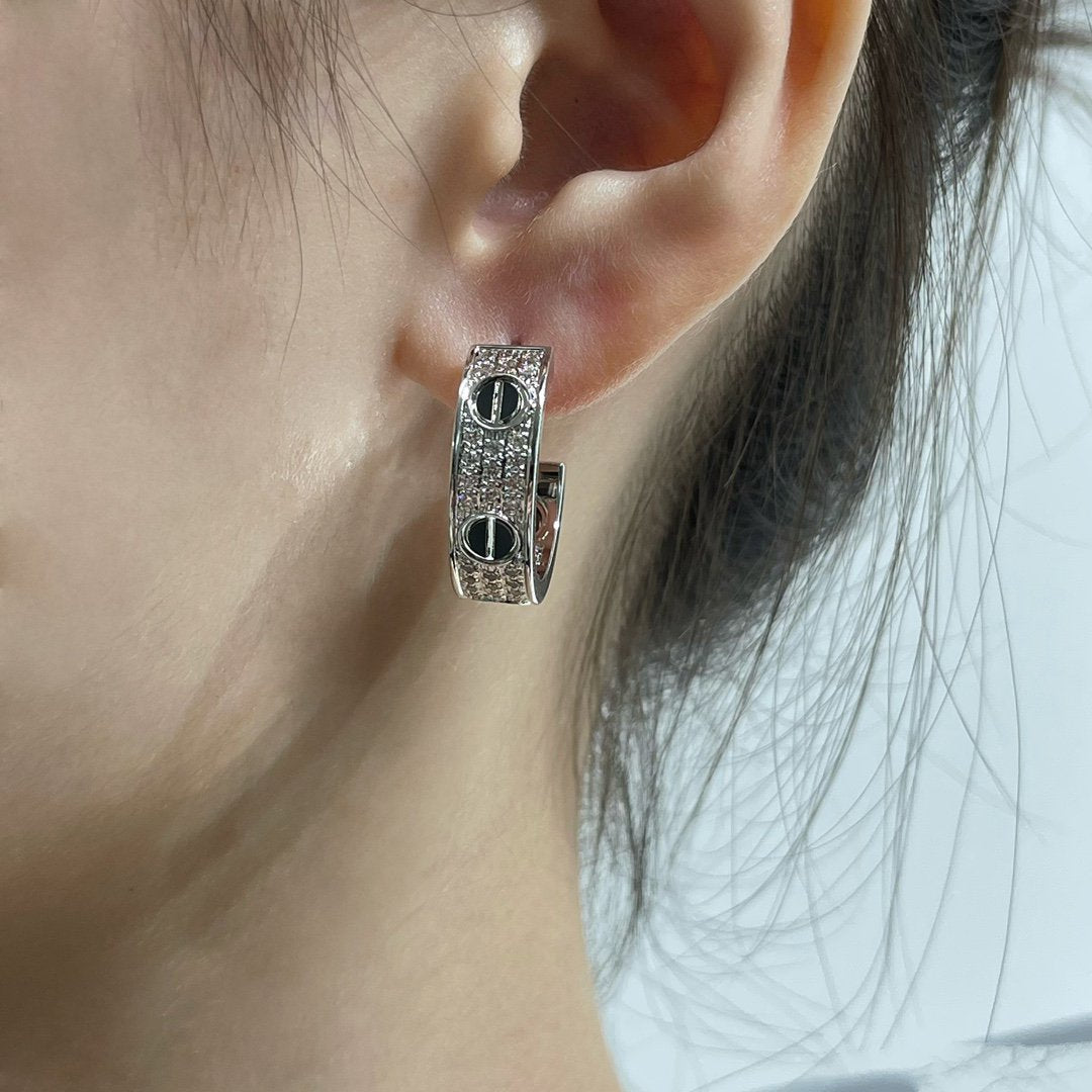 [⭐Clover Jewelry]LOVE CERAMIC DIAMOND PAVED SILVER EARRINGS