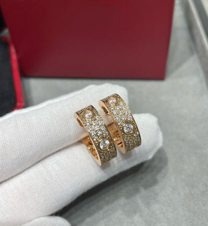 [⭐Clover Jewelry]LOVE 5.5MM DIAMOND PAVED EARRINGS