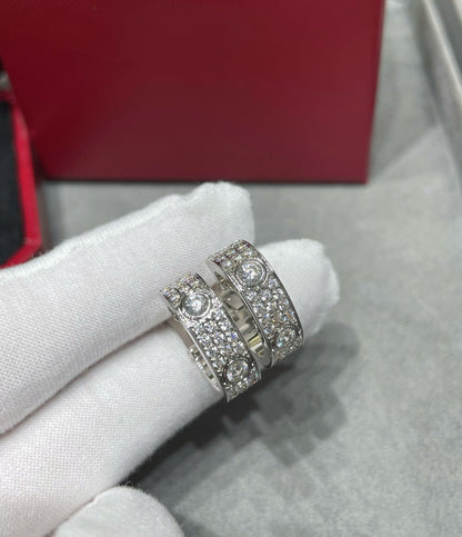 [⭐Clover Jewelry]LOVE 5.5MM DIAMOND PAVED EARRINGS