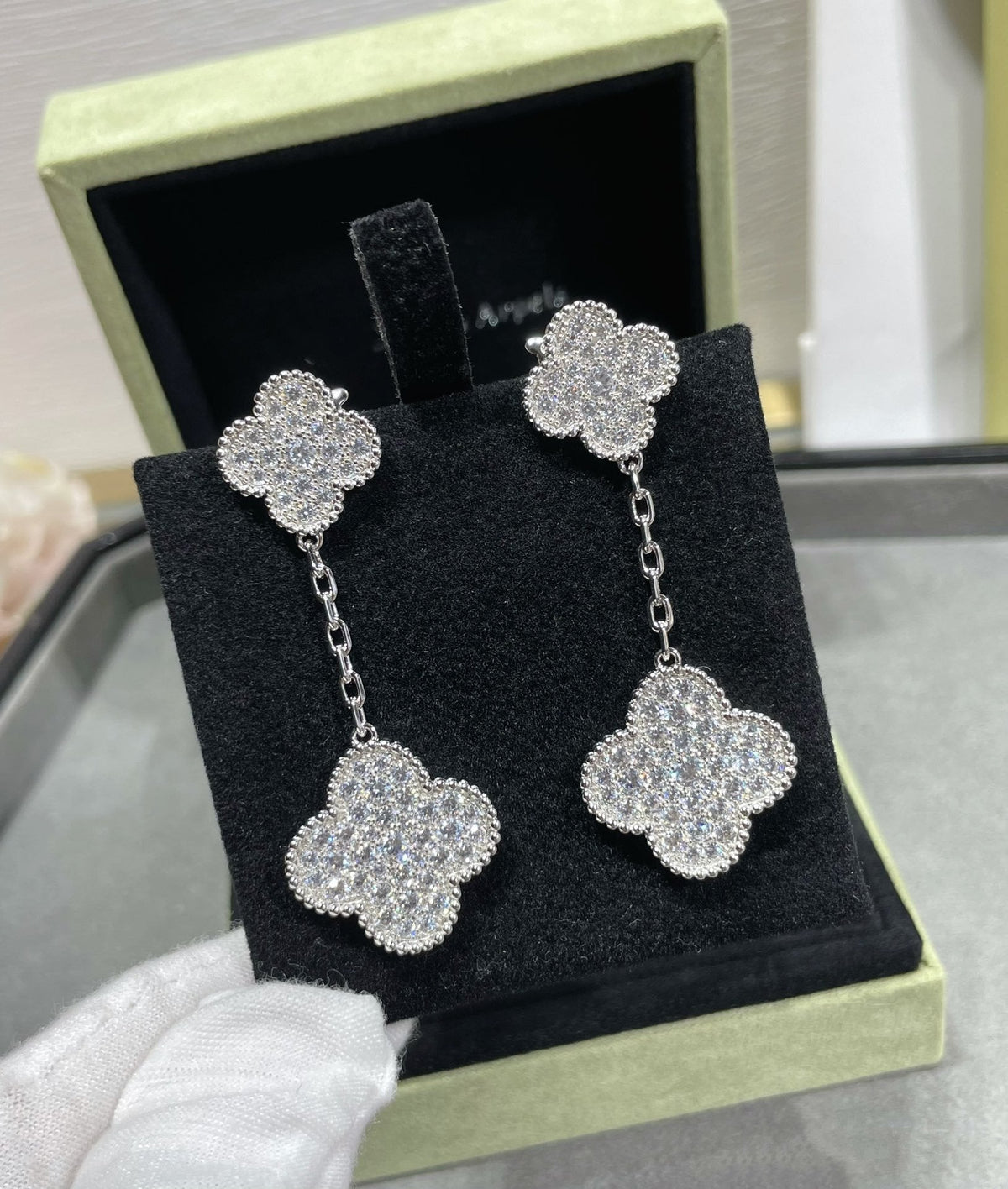 [⭐Clover Jewelry]CLOVER 2 MOTIFS DIAMOND PAVED SILVER EARRINGS