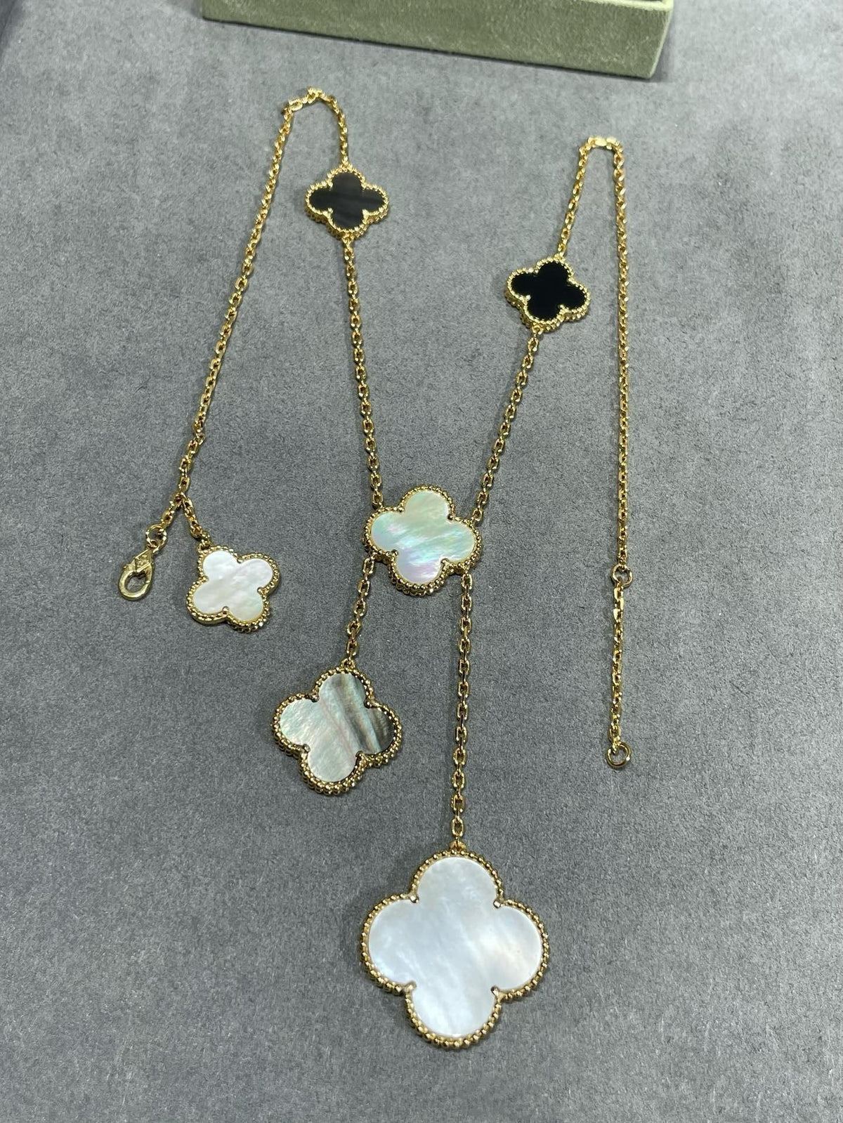 [⭐Clover Jewelry]CLOVER 6 MOTIF MOP ONYX GOLD NECKLACE
