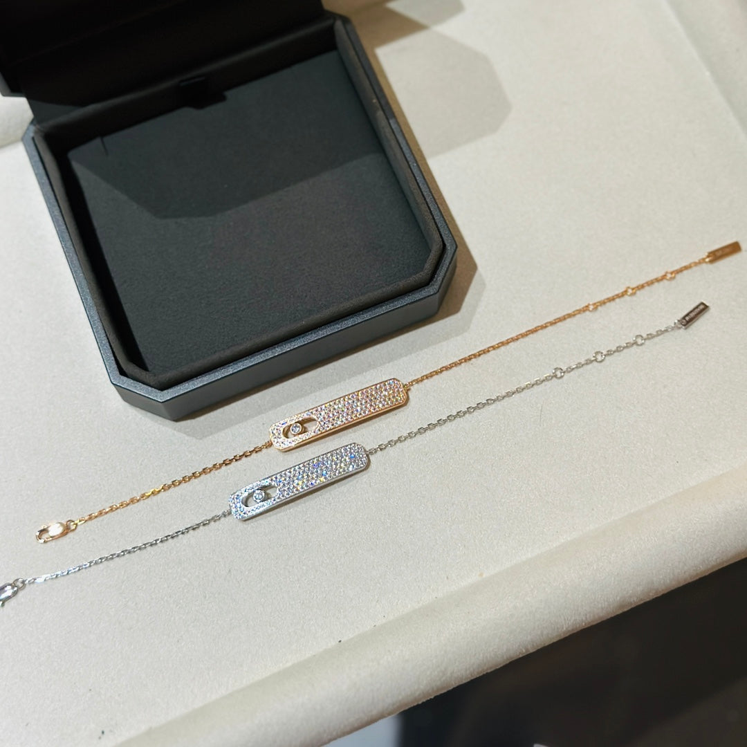 [⭐Clover Jewelry]MOVE CLASSIQUE DIAMOND PAVED BRACELET