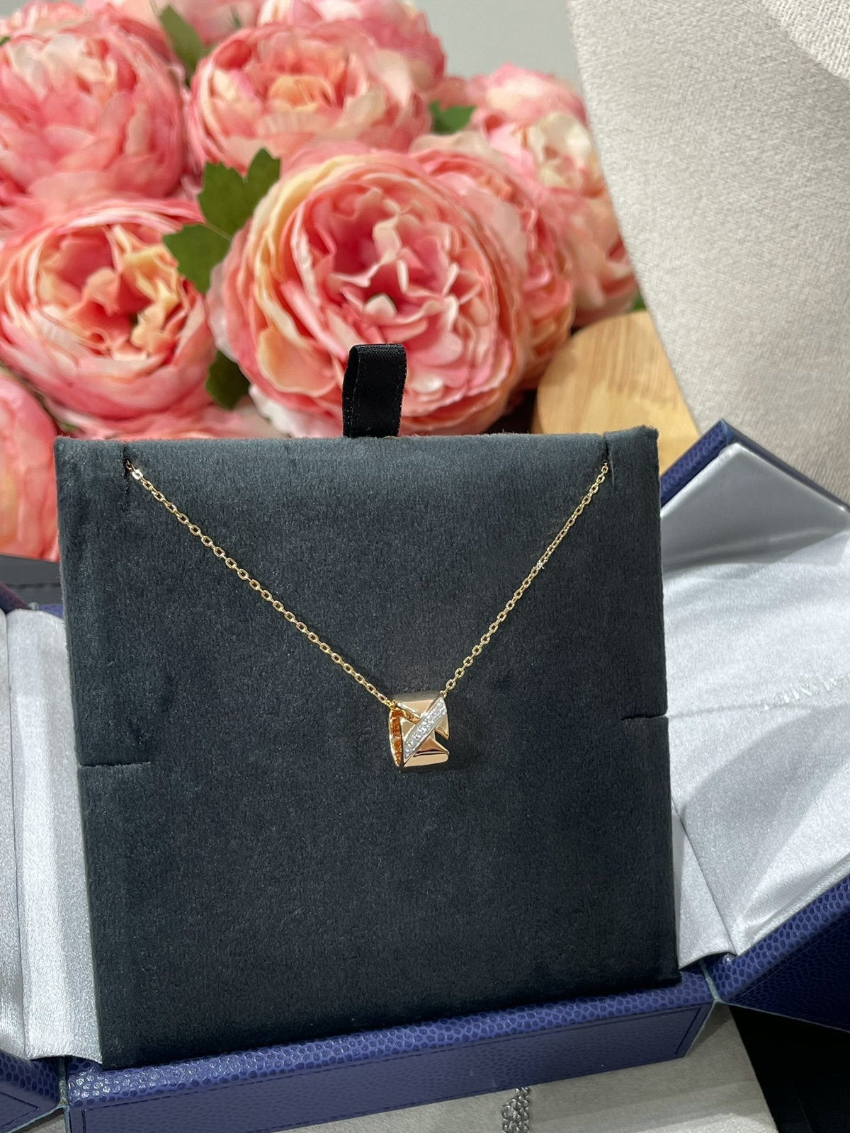 [⭐Clover Jewelry]LIENS EVIDENCE DIAMOND NECKLACE