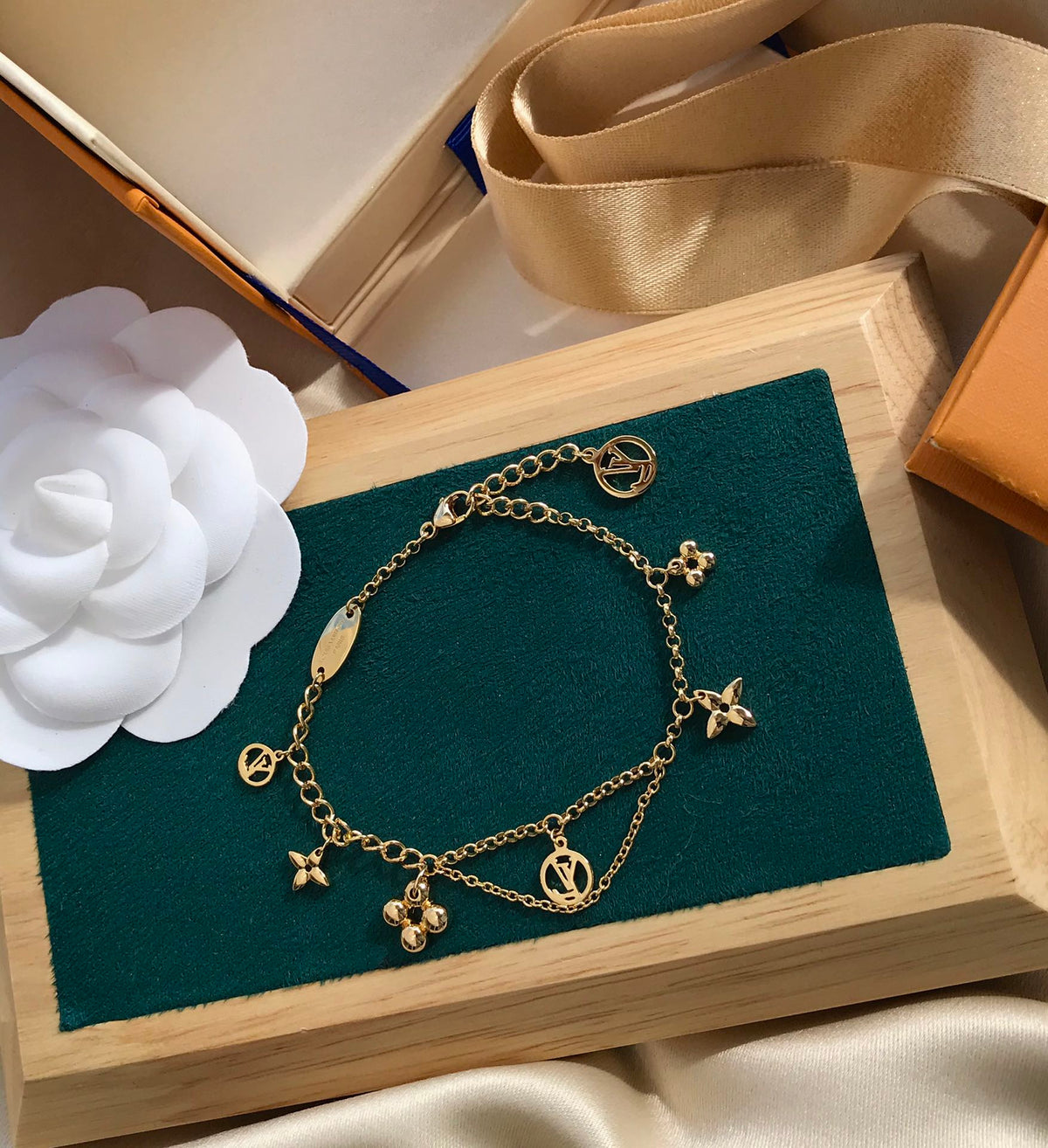 [⭐Clover Jewelry]BLOOMING PINK GOLD MOP BRACELET