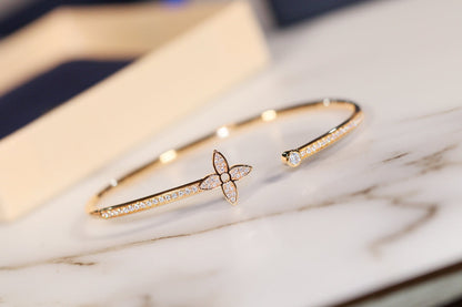 [⭐Clover Jewelry]IDYLLE GOLD OPEN BRACELET DIAMOND PAVED