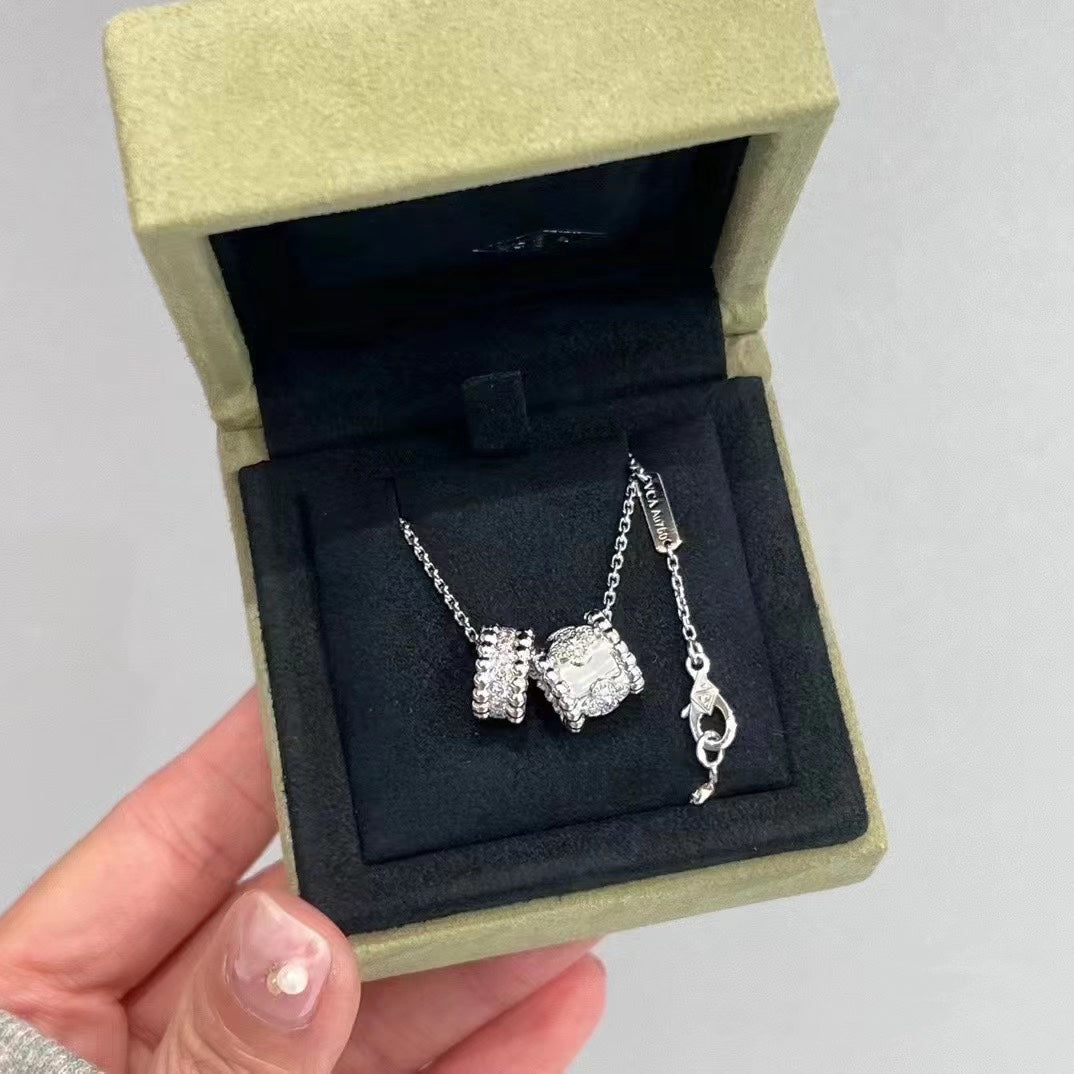 [⭐Clover Jewelry]PERLEE DOUBLE PENDANT SILVER DIAMOND NECKLACE