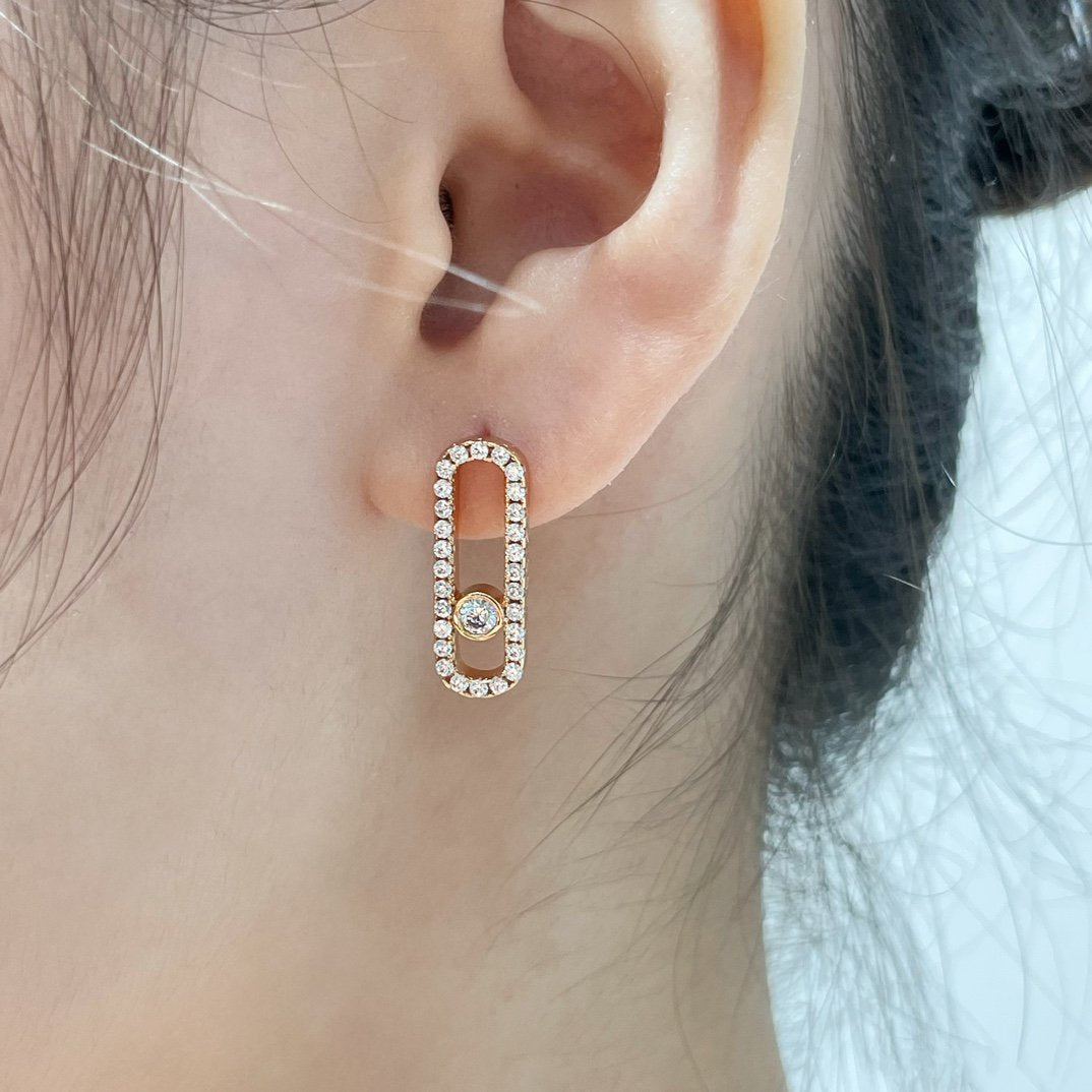 [⭐Clover Jewelry]MOVE UNO STUD DIAMOND PAVED EARRINGS