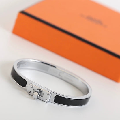 [⭐Clover Jewelry]HM KELLY BLACK BRACELET