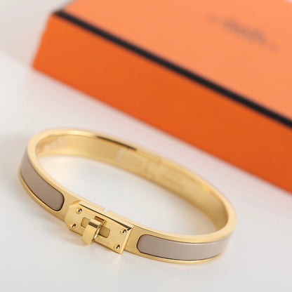 [⭐Clover Jewelry]HM KELLY GREY BRACELET