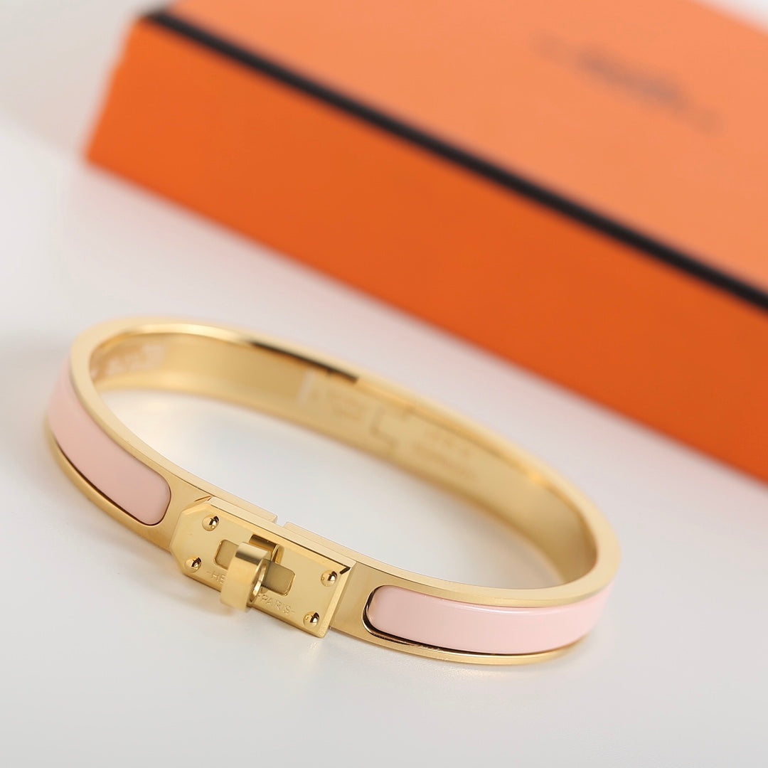 [⭐Clover Jewelry]HM KELLY LIGHT PINK BRACELET
