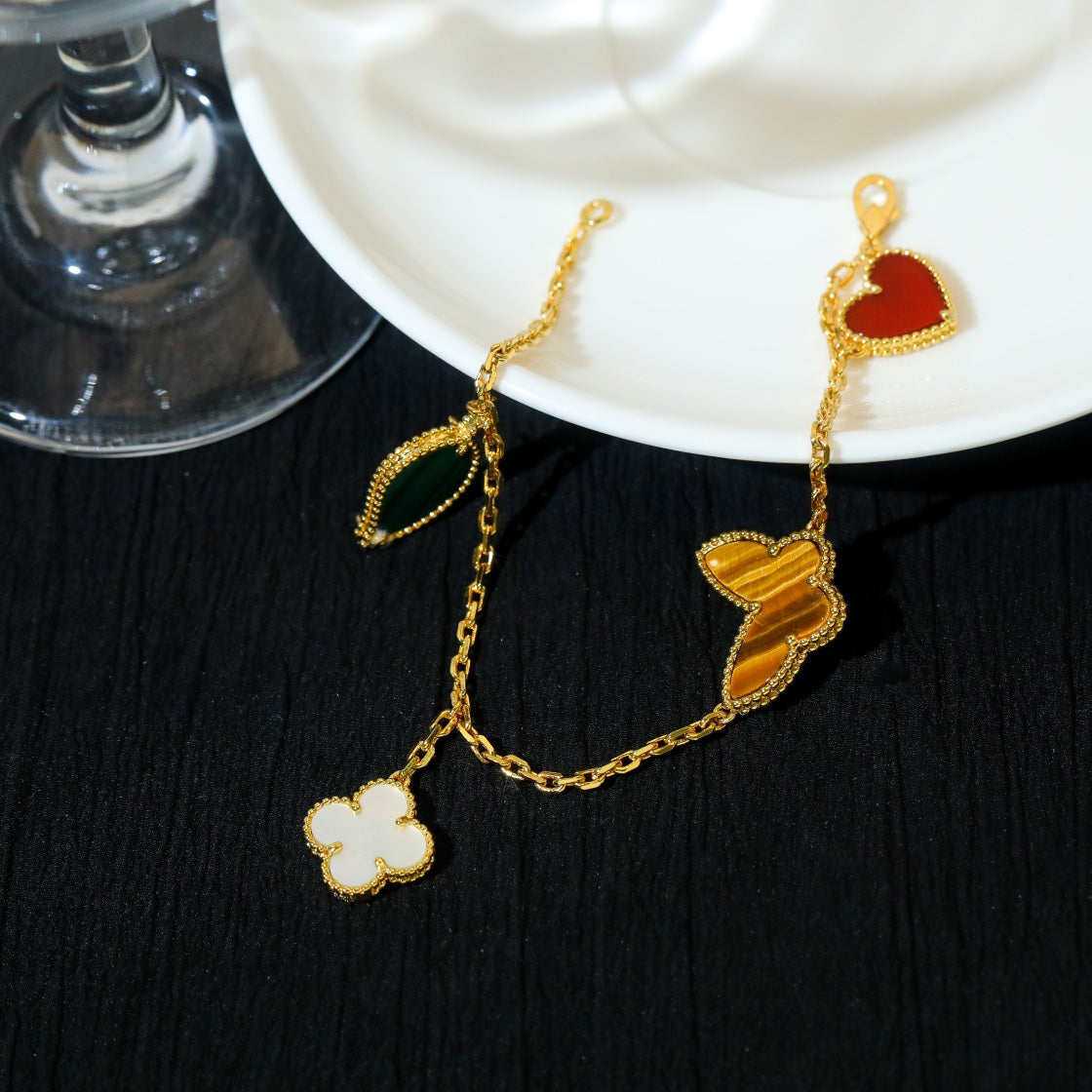 [⭐Clover Jewelry]LUCKY SPRING 5 MOTIF GOLD BRACELET