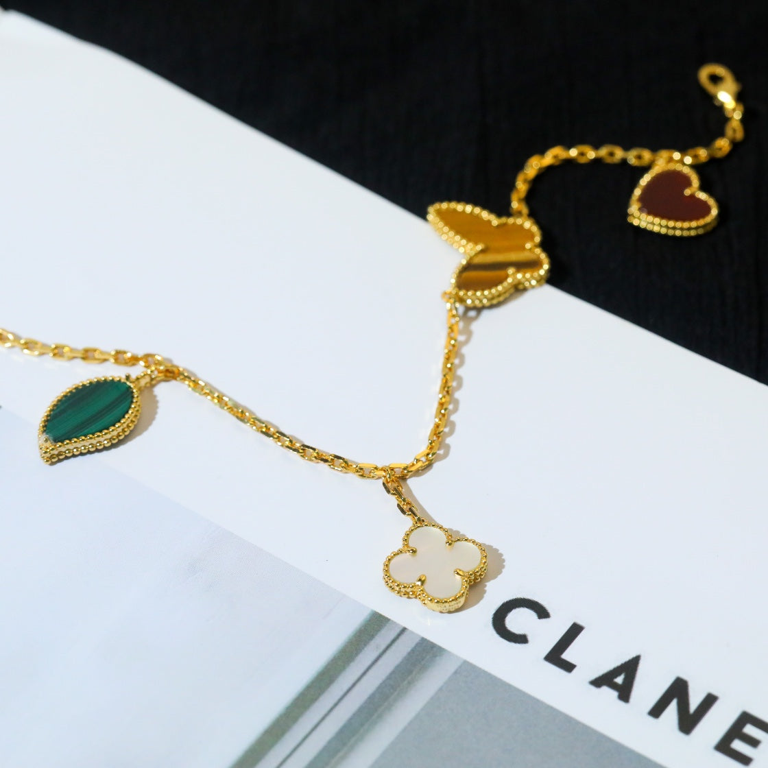 [⭐Clover Jewelry]LUCKY SPRING 5 MOTIF GOLD BRACELET