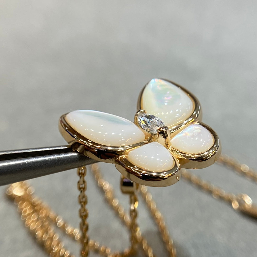 [⭐Clover Jewelry]BUTTERFLY MOP DIAMOND NECKLACE