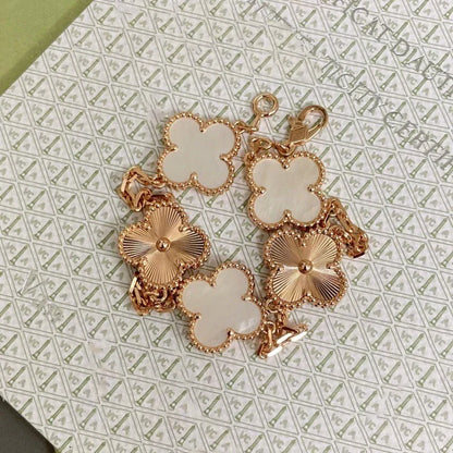 [⭐Clover Jewelry]CLOVER WHITE PEARL MOP 5 MOTIF BRACELET COLLECTION