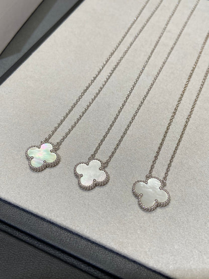 [⭐Clover Jewelry]CLOVER MEDIUM SILVER WHITE MOP NECKLACE