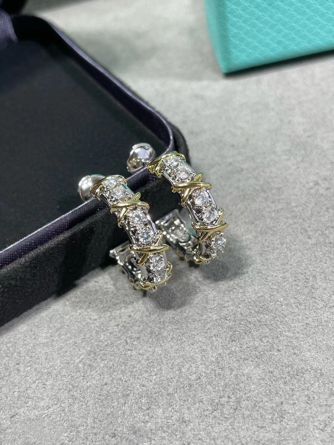 [Clover Jewelry]SCHLUMBERGER GOLD DIAMOND EARRINGS