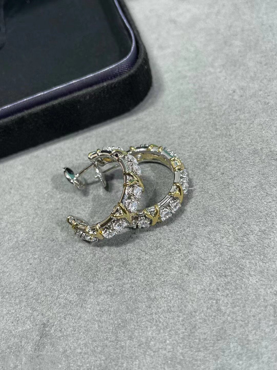 [Clover Jewelry]SCHLUMBERGER GOLD DIAMOND EARRINGS