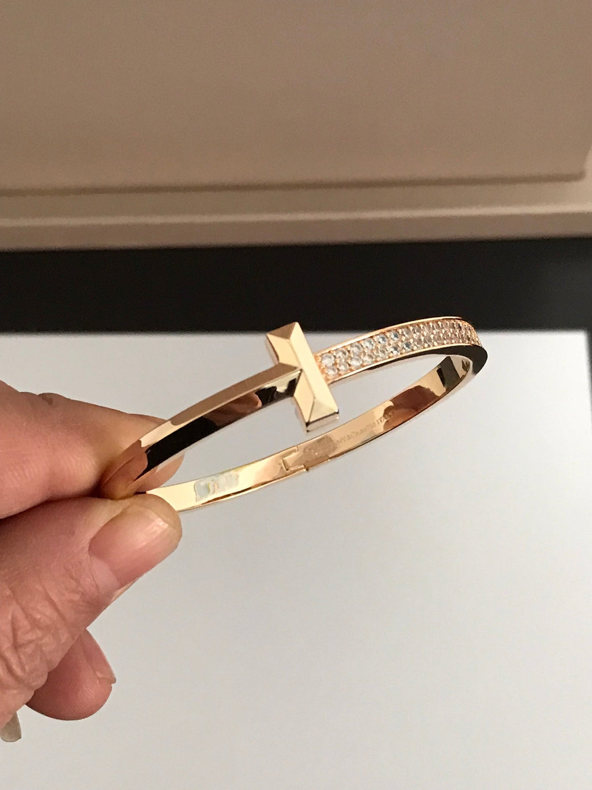 [Clover Jewelry]T1 WIDE DIAMOND HINGED BANGLE PINK GOLD