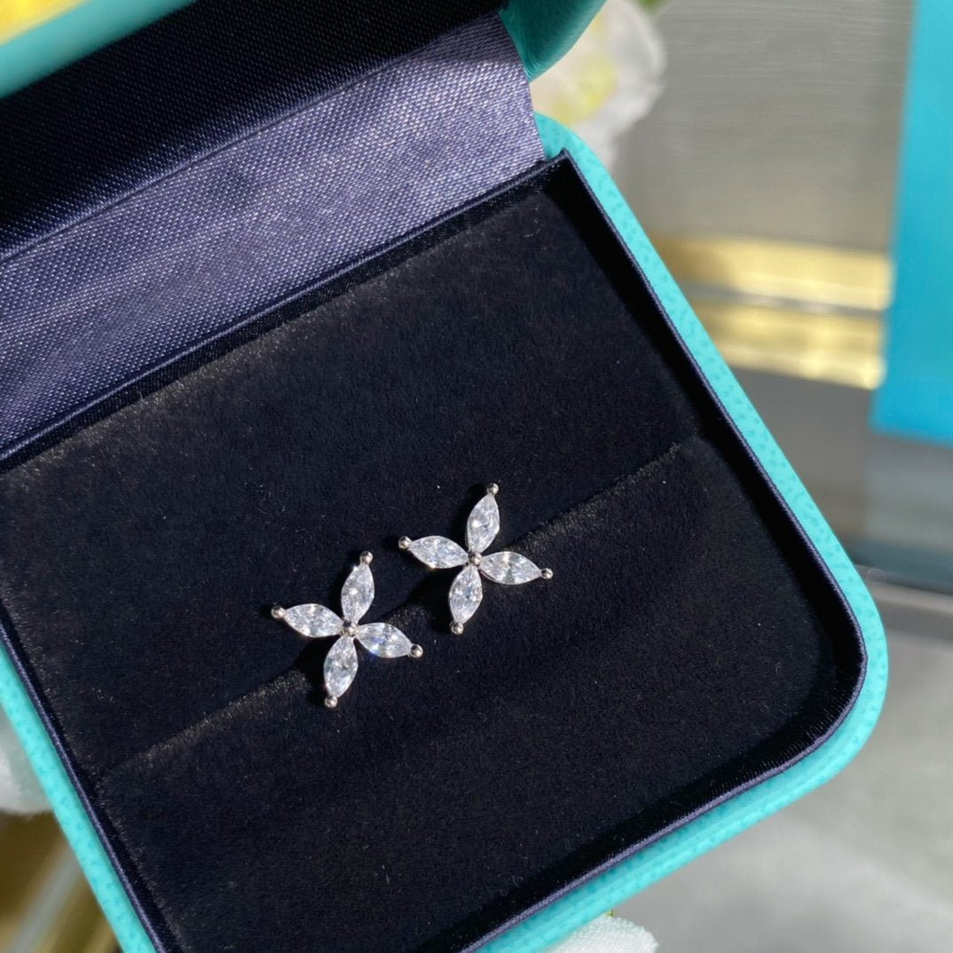 [Clover Jewelry]VICTORIA SILVER DIAMOND STUD MINI EARRINGS