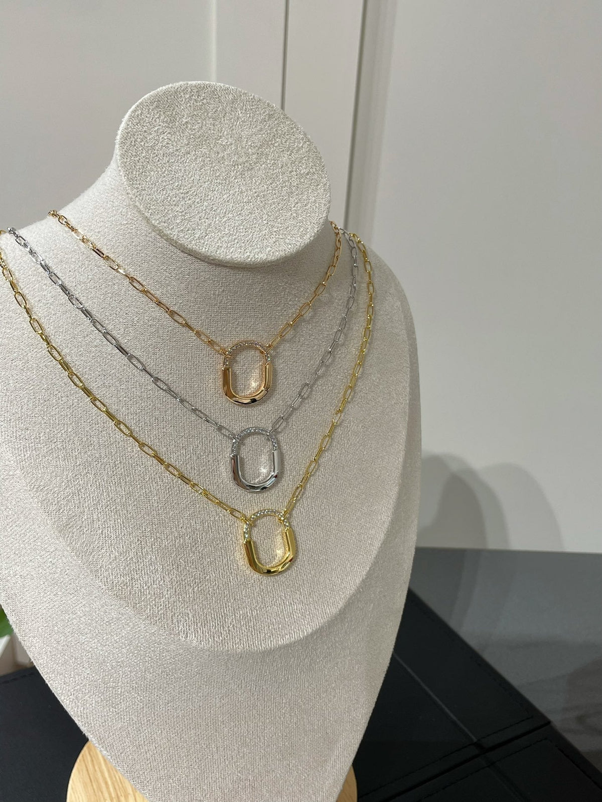 [Clover Jewelry]LOCK MEDIUM PENDANT DIAMOND NECKLACE