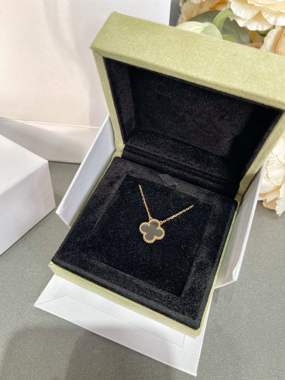 [⭐Clover Jewelry]CLOVER ROCK CRYSTAL ROSE GOLD NECKLACE