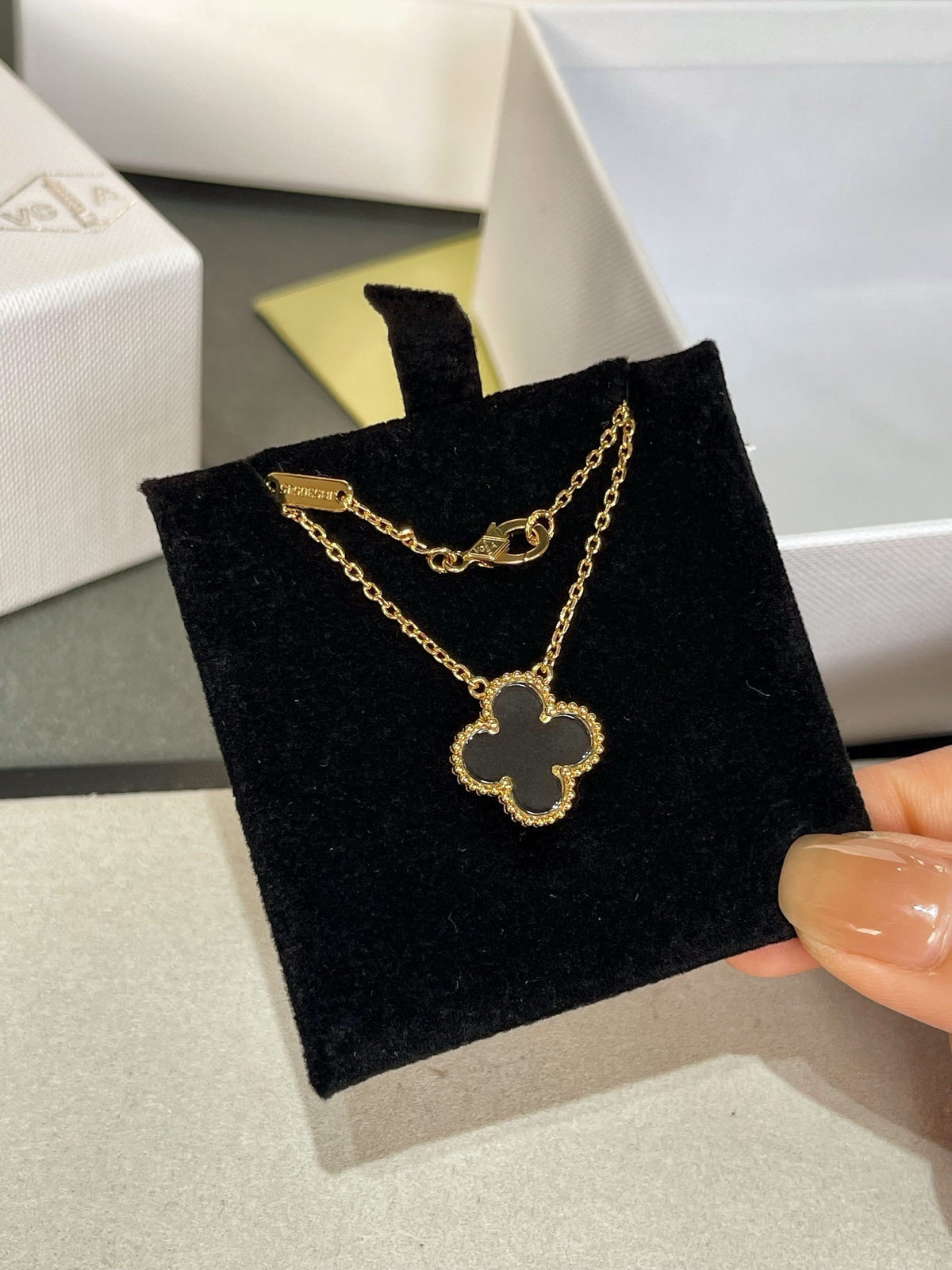 [⭐Clover Jewelry]CLOVER ROCK CRYSTAL ROSE GOLD NECKLACE