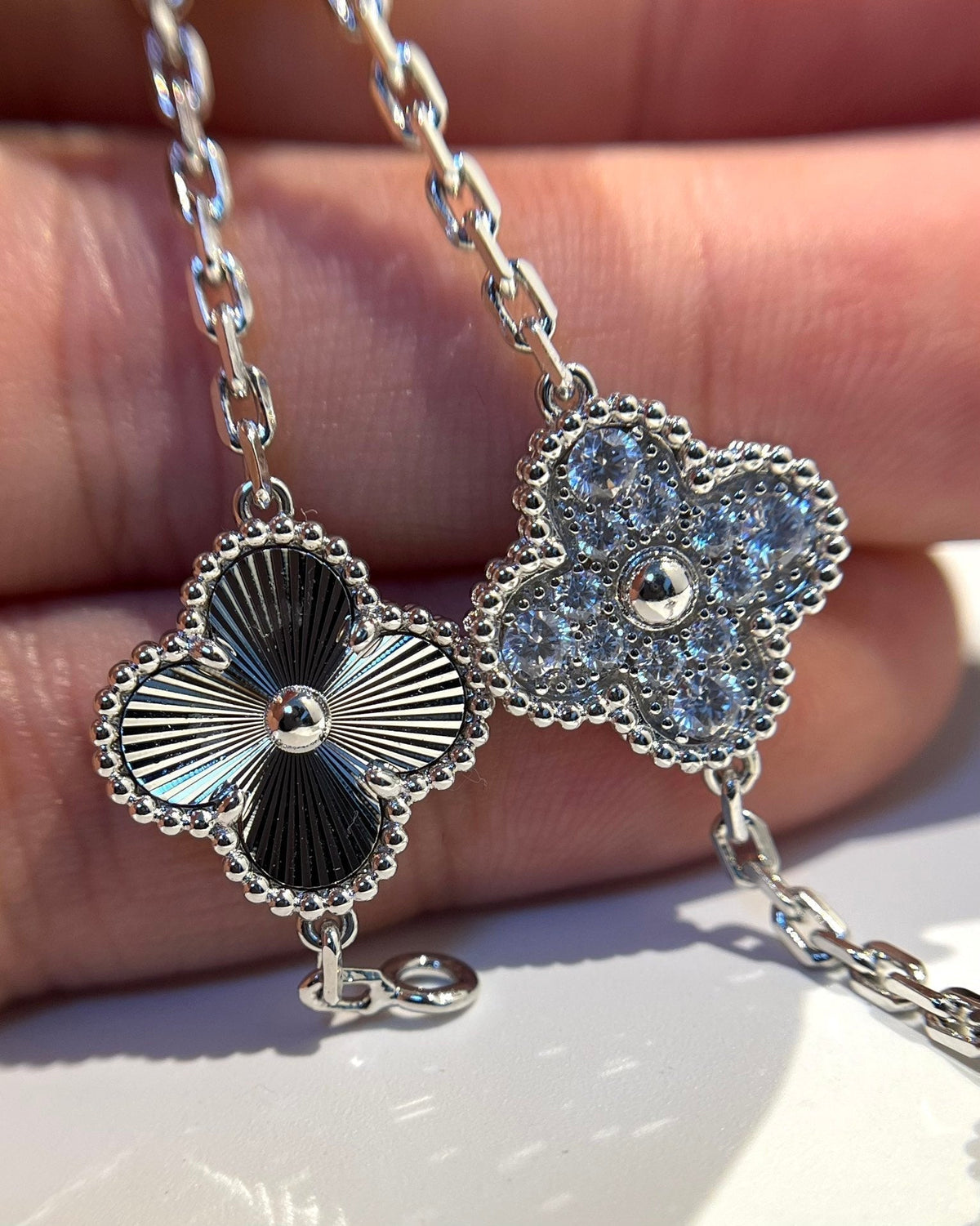 [⭐Clover Jewelry] CLOVER 5 MOTIF LASER BRACELET COLLECTION