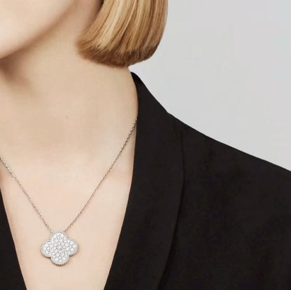 [⭐Clover Jewelry]CLOVER 25MM LARGE PENDANT DIAMOND PAVED SILVER NECKLACE