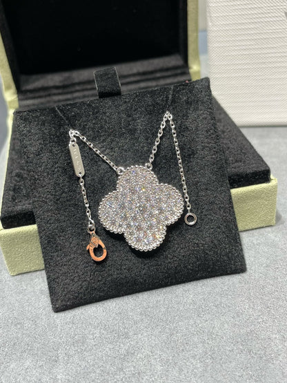 [⭐Clover Jewelry]CLOVER 25MM LARGE PENDANT DIAMOND PAVED SILVER NECKLACE