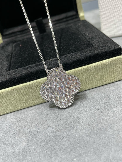 [⭐Clover Jewelry]CLOVER 25MM LARGE PENDANT DIAMOND PAVED SILVER NECKLACE