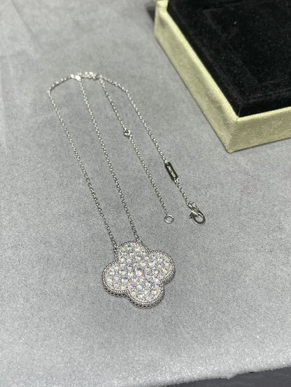 [⭐Clover Jewelry]CLOVER 25MM LARGE PENDANT DIAMOND PAVED SILVER NECKLACE