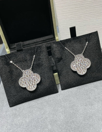[⭐Clover Jewelry]CLOVER 25MM LARGE PENDANT DIAMOND PAVED SILVER NECKLACE