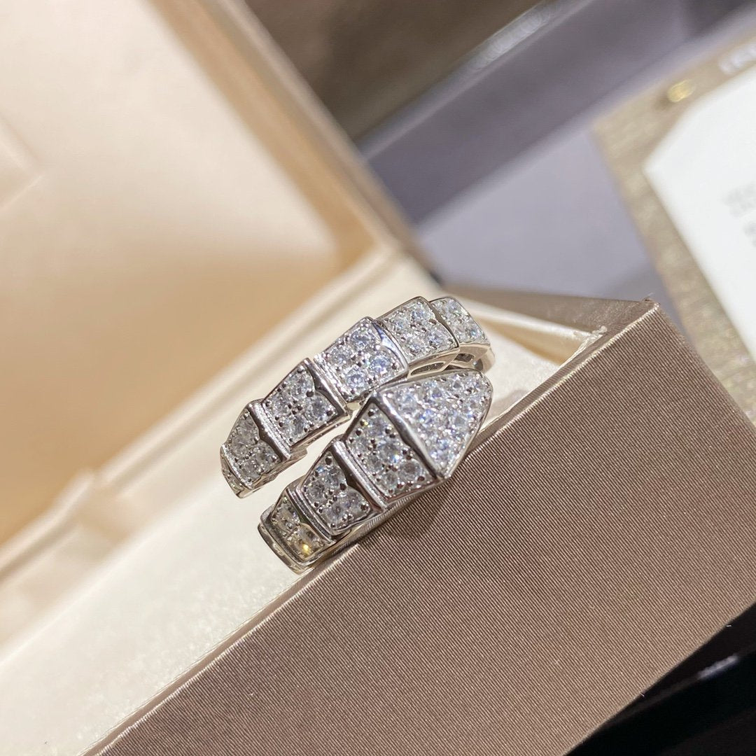 [⭐Clover Jewelry]SERPENTI RING SILVER DIAMOND PAVED