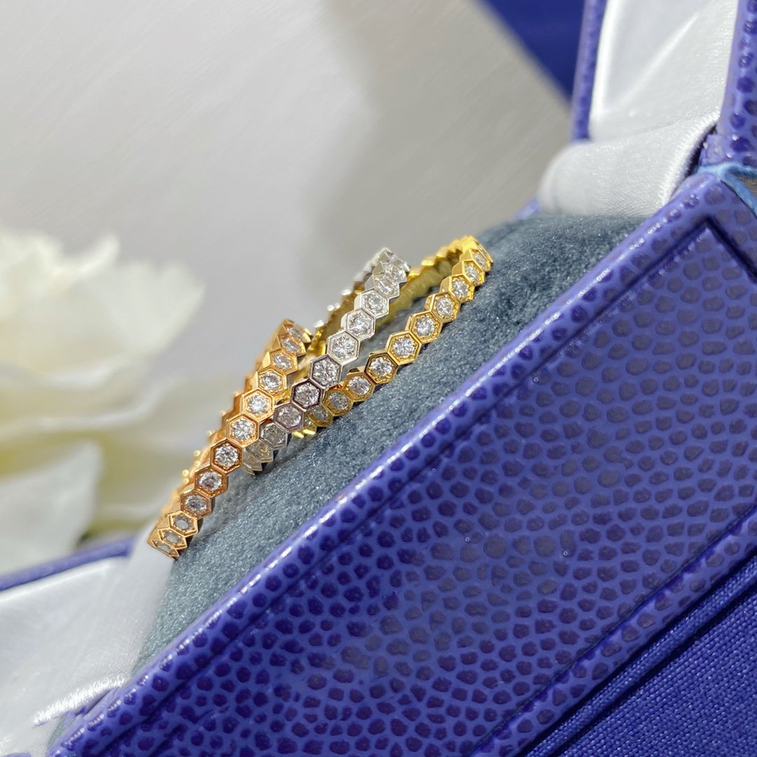 [⭐Clover Jewelry]BEE LOVE DIAMOND PAVED SMALL RING