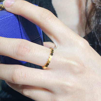 [⭐Clover Jewelry]BEE LOVE SMALL RING