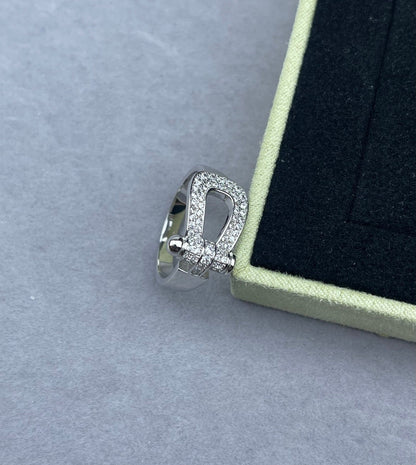 [⭐Clover Jewelry]Wide Hoof-Shaped Diamond-Studded Ring