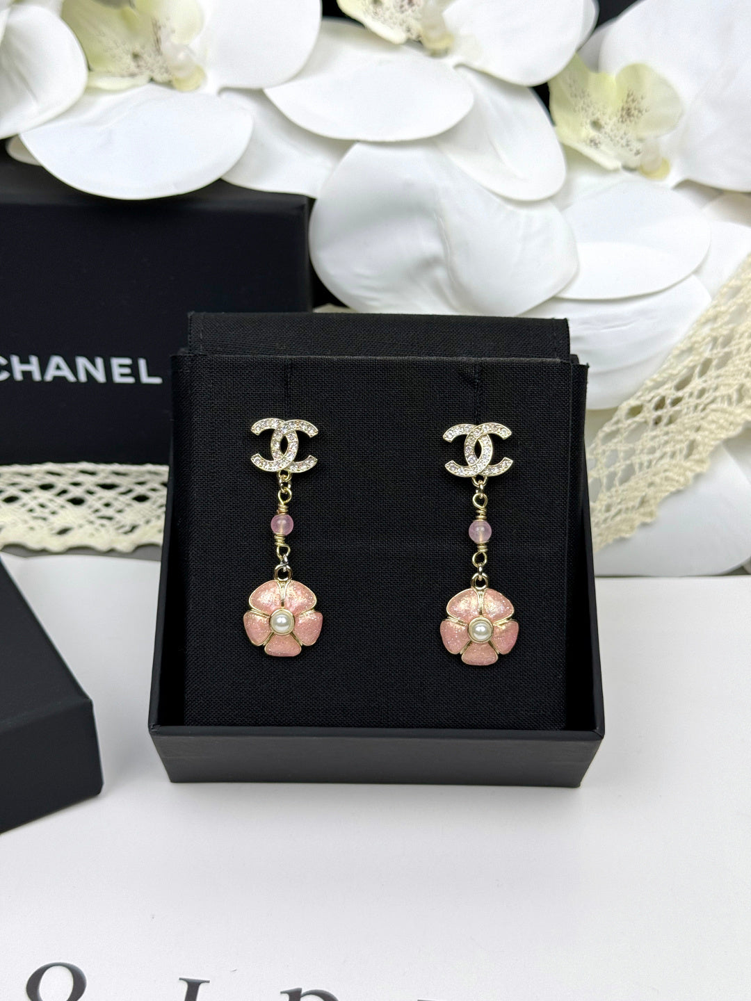 [⭐Clover Jewelry]26C Pink Camellia Enamel Pendant with Double C Earrings
